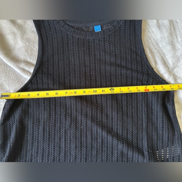 NWOT - Old Navy Black Crochet Tank Top - Picture 7 of 7